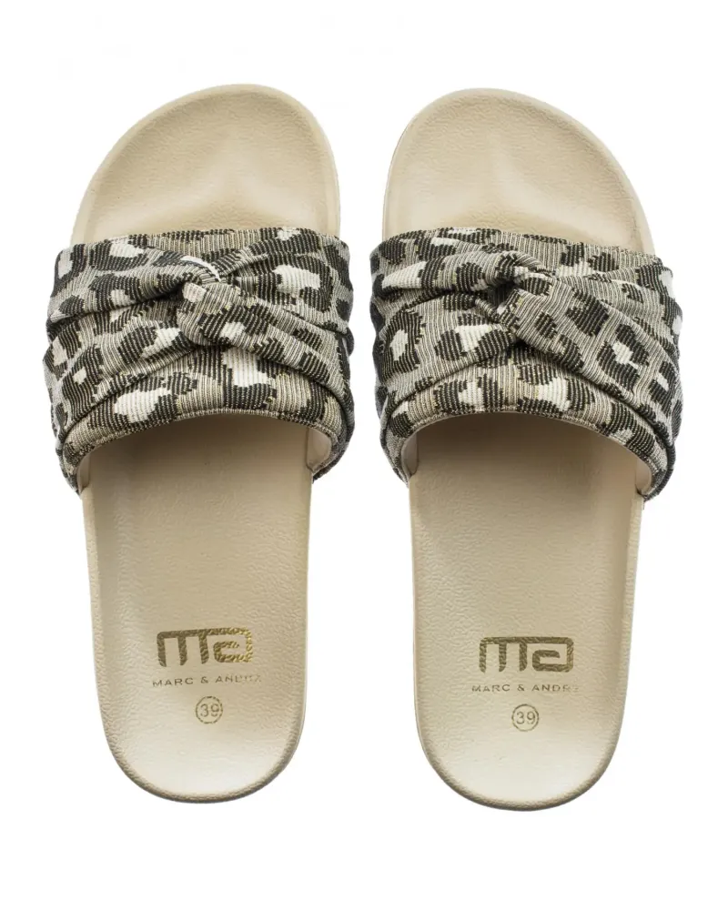 Дамски чехли с леопардов принт от Marc & André