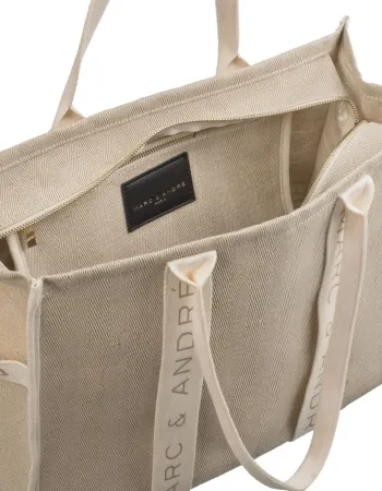 Ленена лятна чанта в бежов цвят