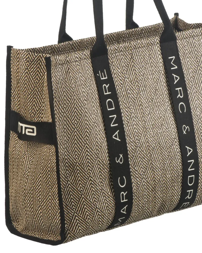 Лятна чанта в тъмно бежов цвят