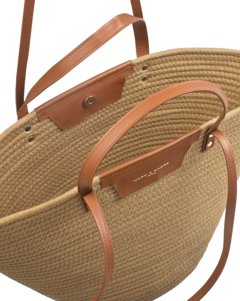 Елегантна кошница с кожени дръжки