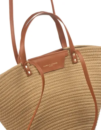 Елегантна кошница с кожени дръжки