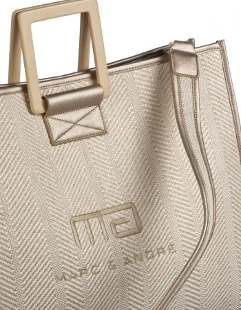 Елегантна лятна чанта в кремав нюанс