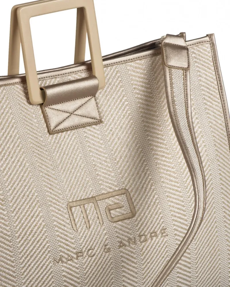 Елегантна лятна чанта в кремав нюанс