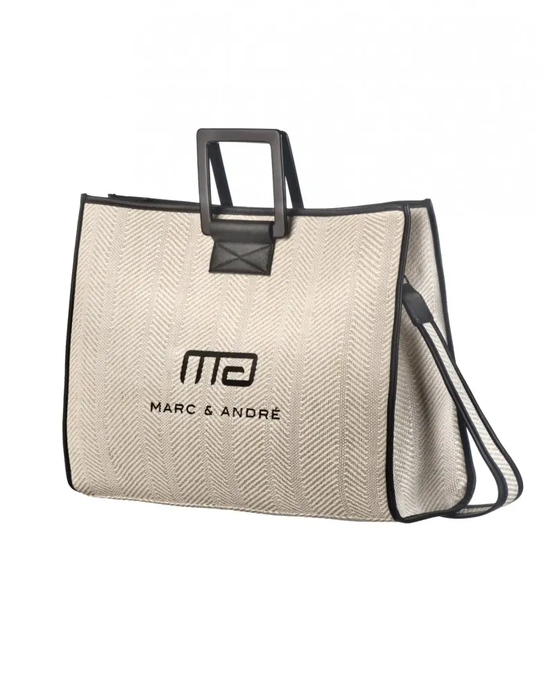 Елегантна лятна чанта в кремав цвят