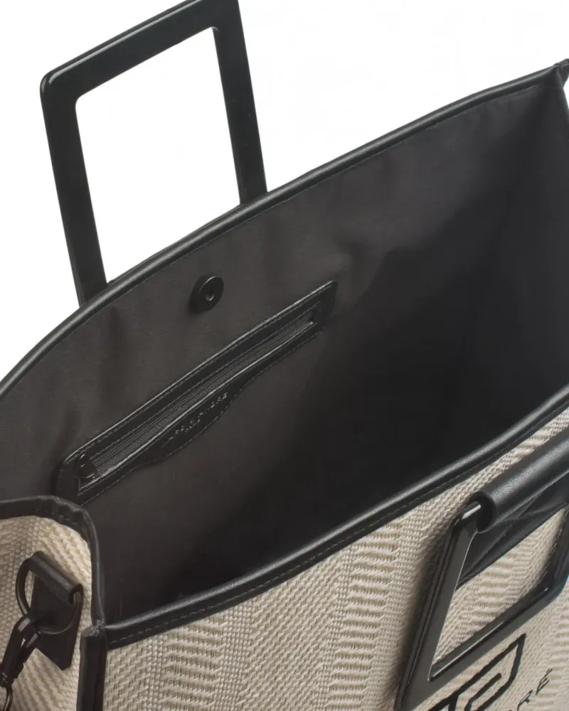 Елегантна лятна чанта в кремав цвят