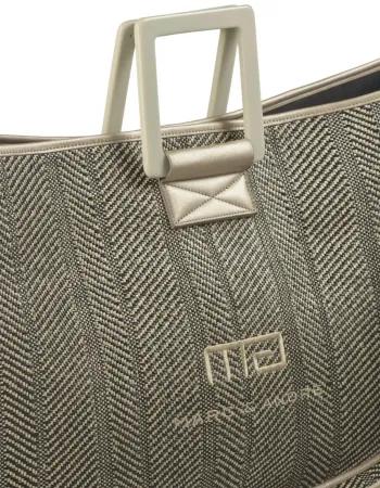 Елегантна голяма чанта