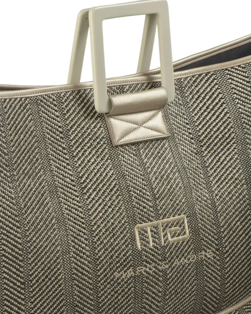 Елегантна голяма чанта