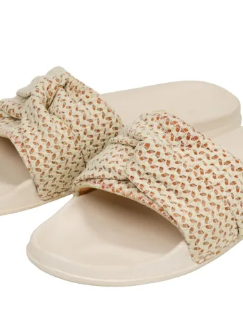 Дамски чехли в цвят беж Knot