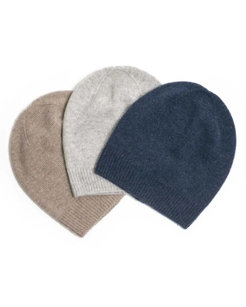 Сива шапка от 100% кашмир Weightless Luxury