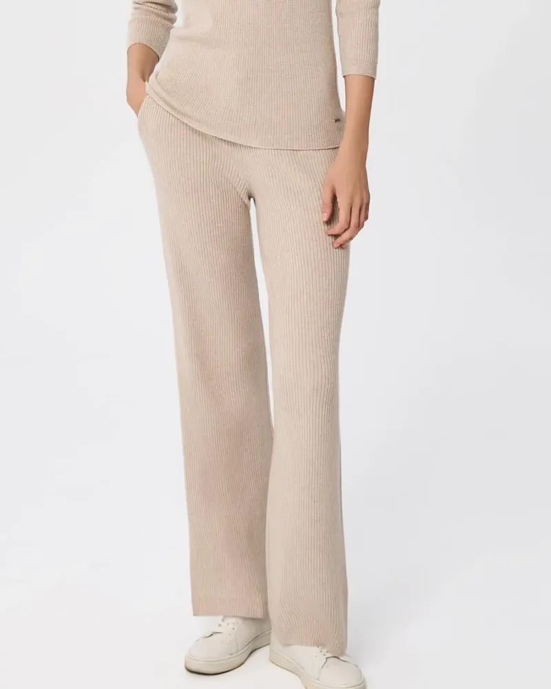 Кашмирен панталон беж QUIET MOTION