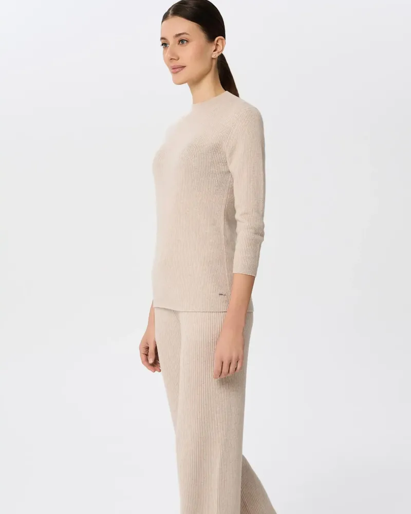 Елегантен кашмирен пуловер беж QUIET MOTION