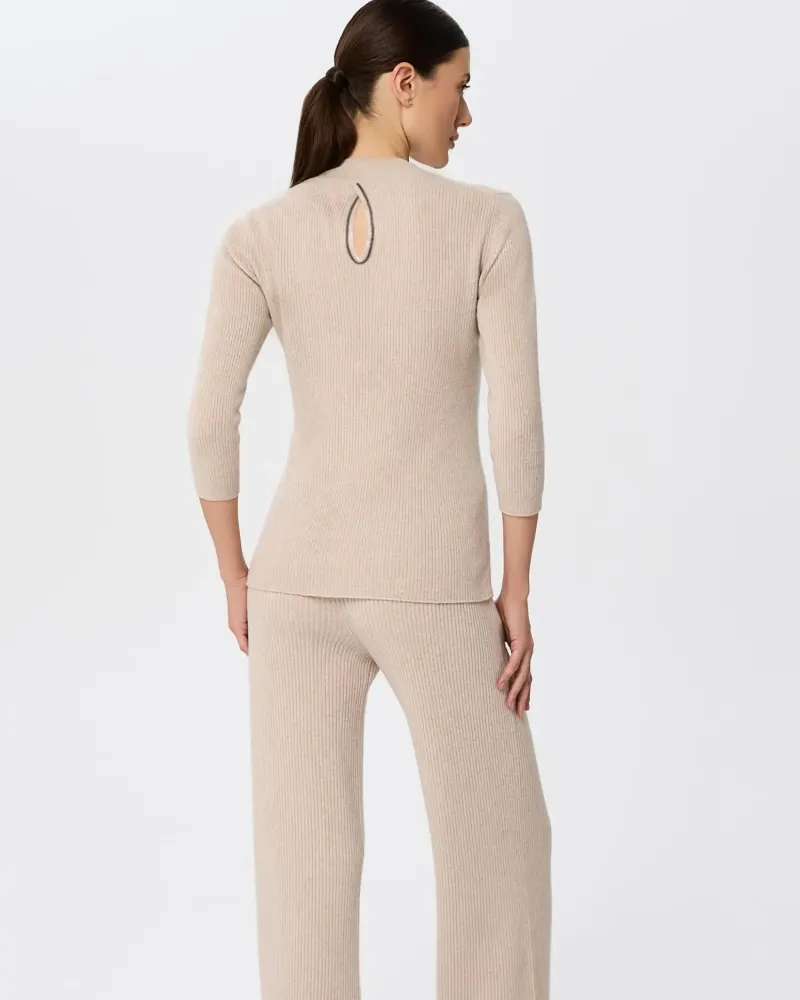 Елегантен кашмирен пуловер беж QUIET MOTION