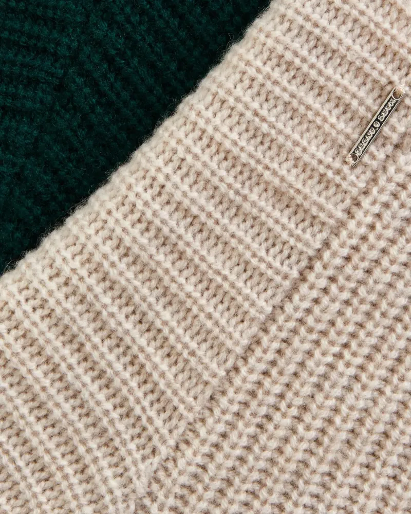 Кашмирен пуловер с качулка беж QUIET MOTION