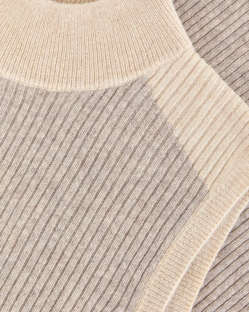 Кашмирен пуловер без ръкави URBAN BLOCK