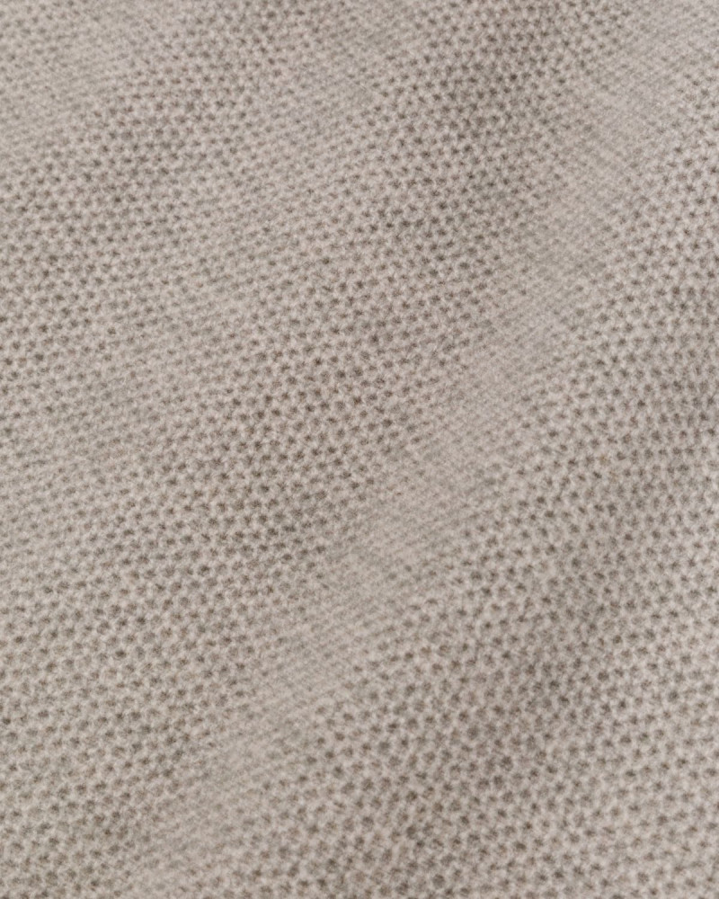 Кашмирена жилетка в светъл цвят LAYERED LINES
