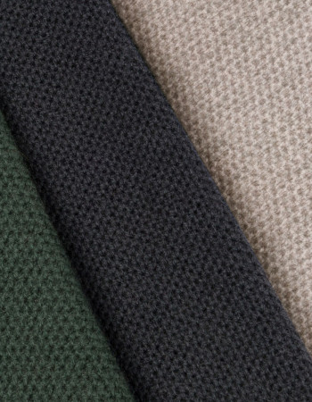 Кашмирена жилетка в графитено сиво LAYERED LINES