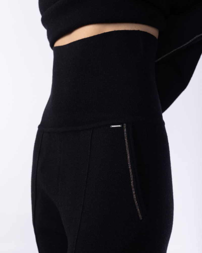 Черен кашмирен панталон EMBELLISHED BEAUTY