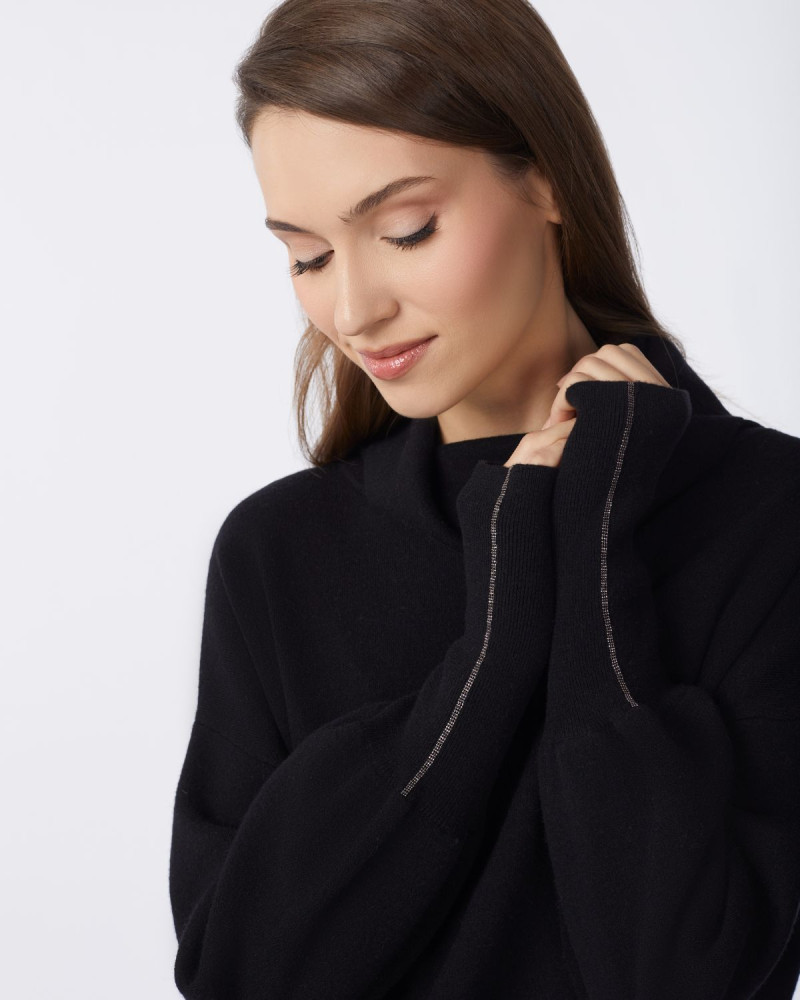 Черен кашмирен пуловер