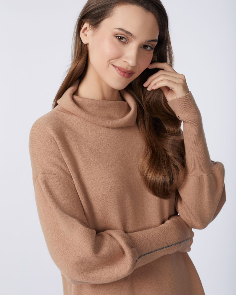 Дамска рокля от кашмир EMBELLISHED BEAUTY Camel