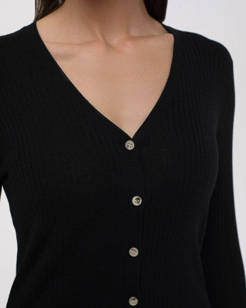 Жилетка с коприна и вискоза Mellow Moments BLACK