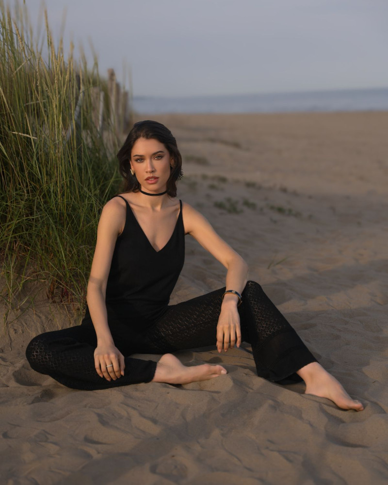 Луксозен плетен панталон с декоративни плетки Palazzo Pearl BLACK