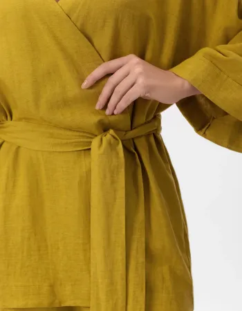 Късо ленено кимоно в жълто Shiny Linen