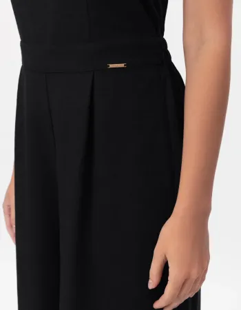 Ленен гащеризон в черен цвят Shiny Linen