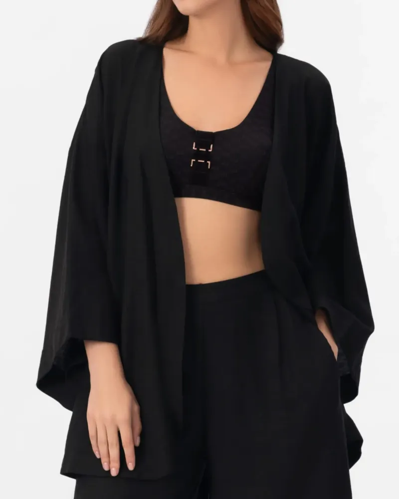 Късо ленено кимоно в черен цвят Shiny Linen