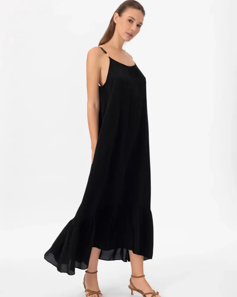 Черна рокля със странични джобове LUXURY FRAGRANCE