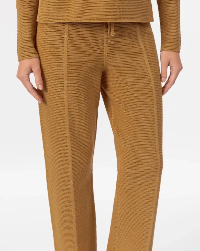 Панталон от памук и коприна в жълто POETIC DREAMS