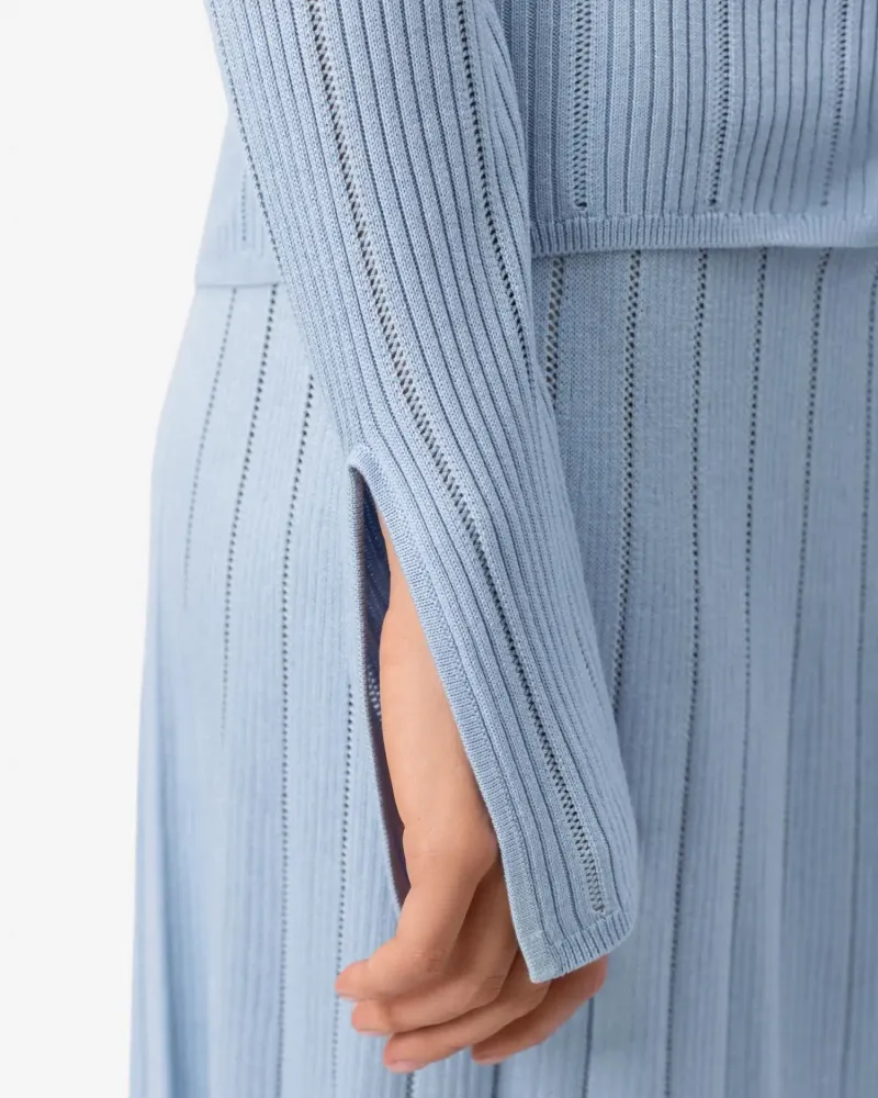 Жилетка от коприна и вискоза в светло синьо COSMIC WHISPER