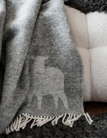 Жакардово вълнено одеяло Grey