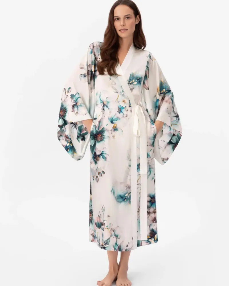 Копринено кимоно Florelle