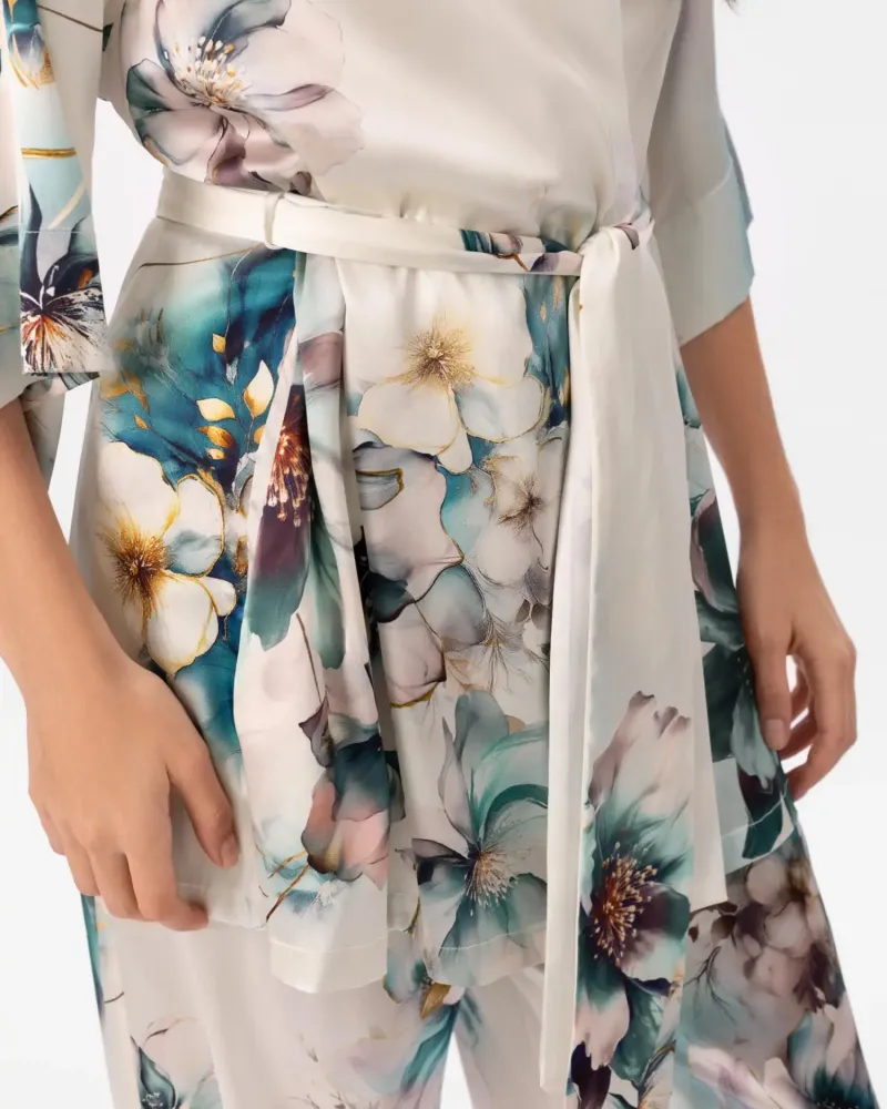 Късо копринено кимоно Florelle