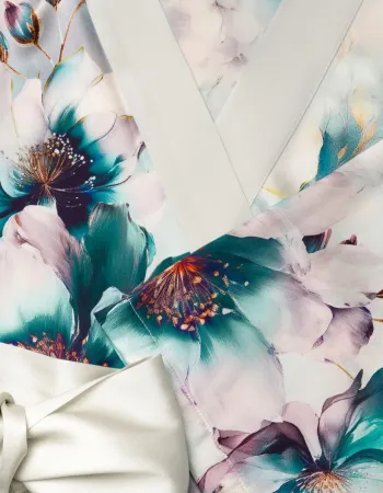 Късо копринено кимоно Florelle