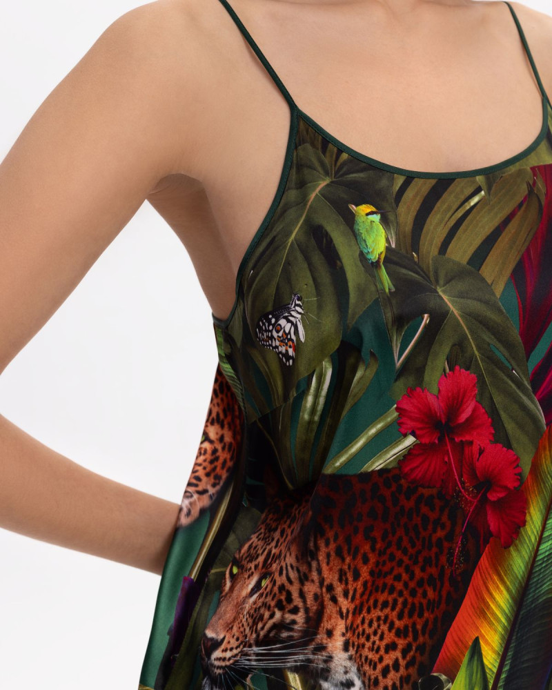 Копринена нощница Hidden Oasis