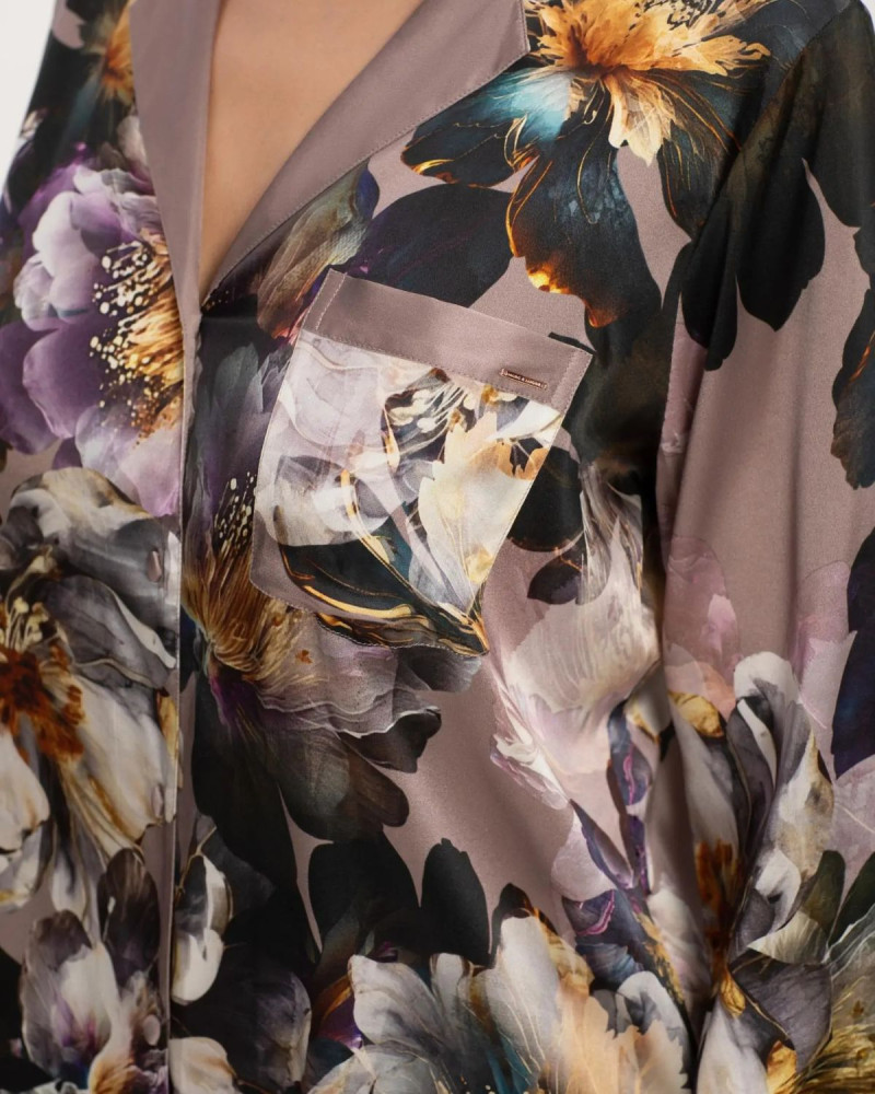 Копринена блуза Always Queen