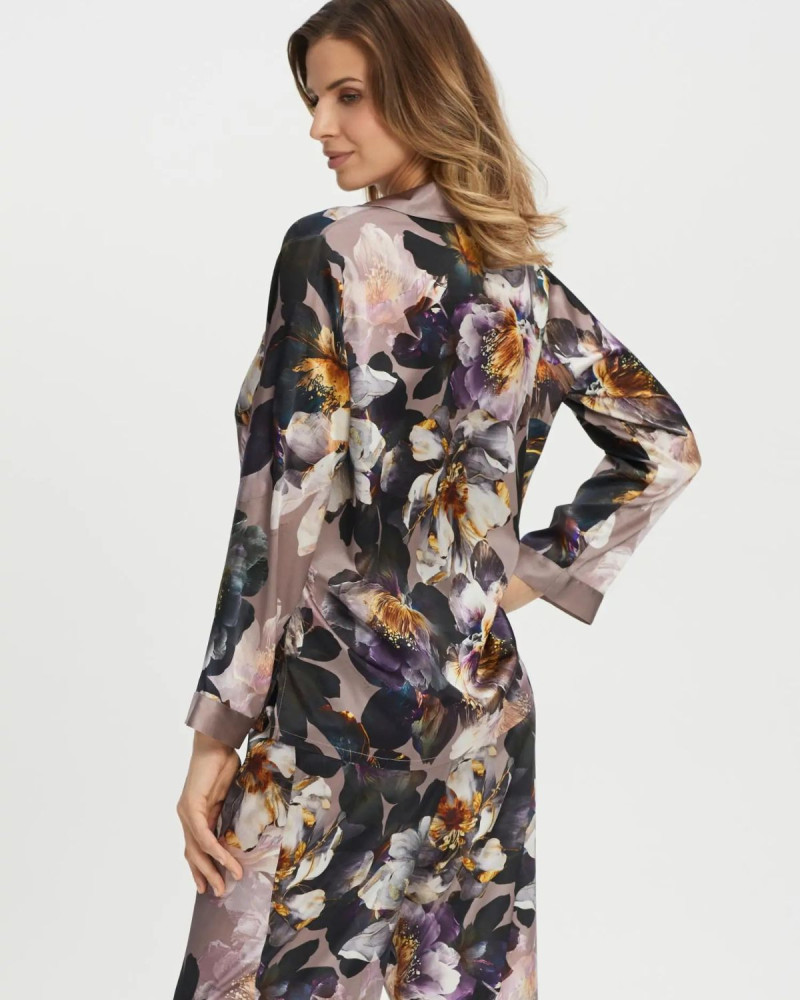 Копринена блуза Always Queen