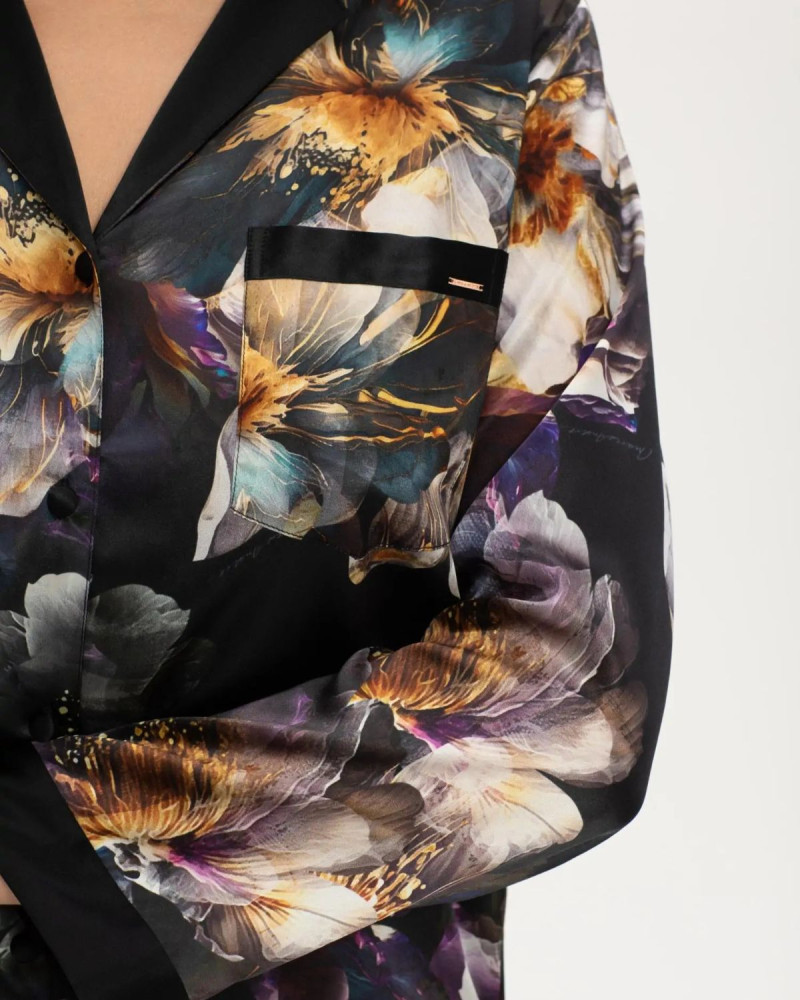 Копринена блуза  Always Queen