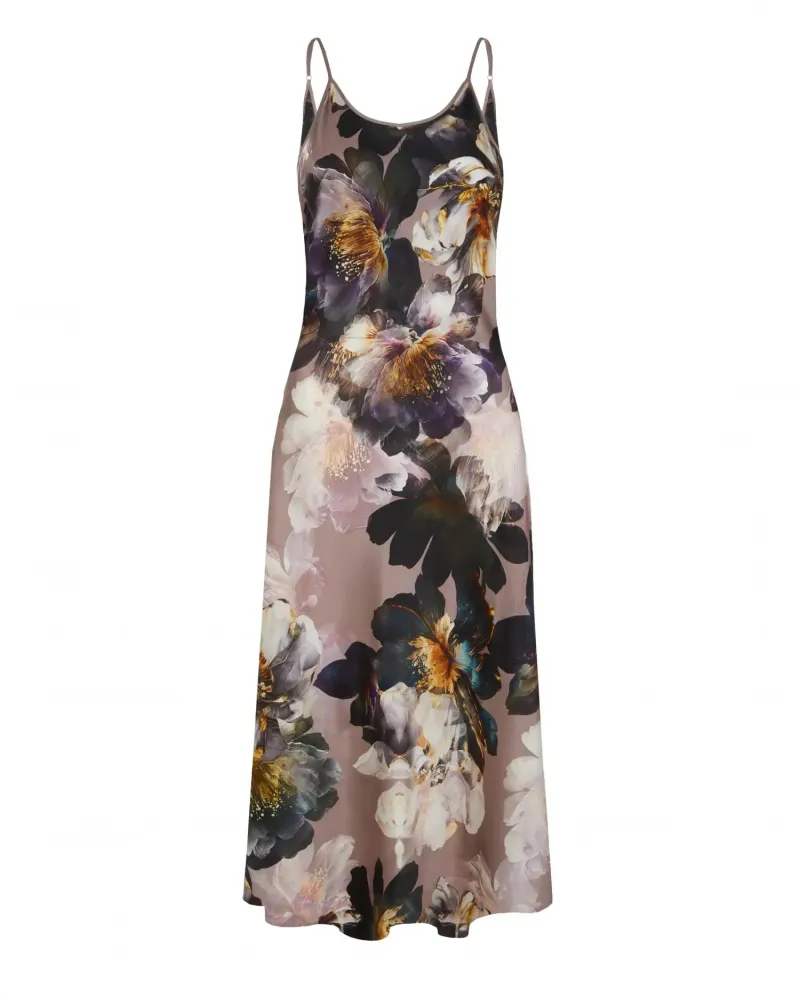 Копринена нощница Always Queen