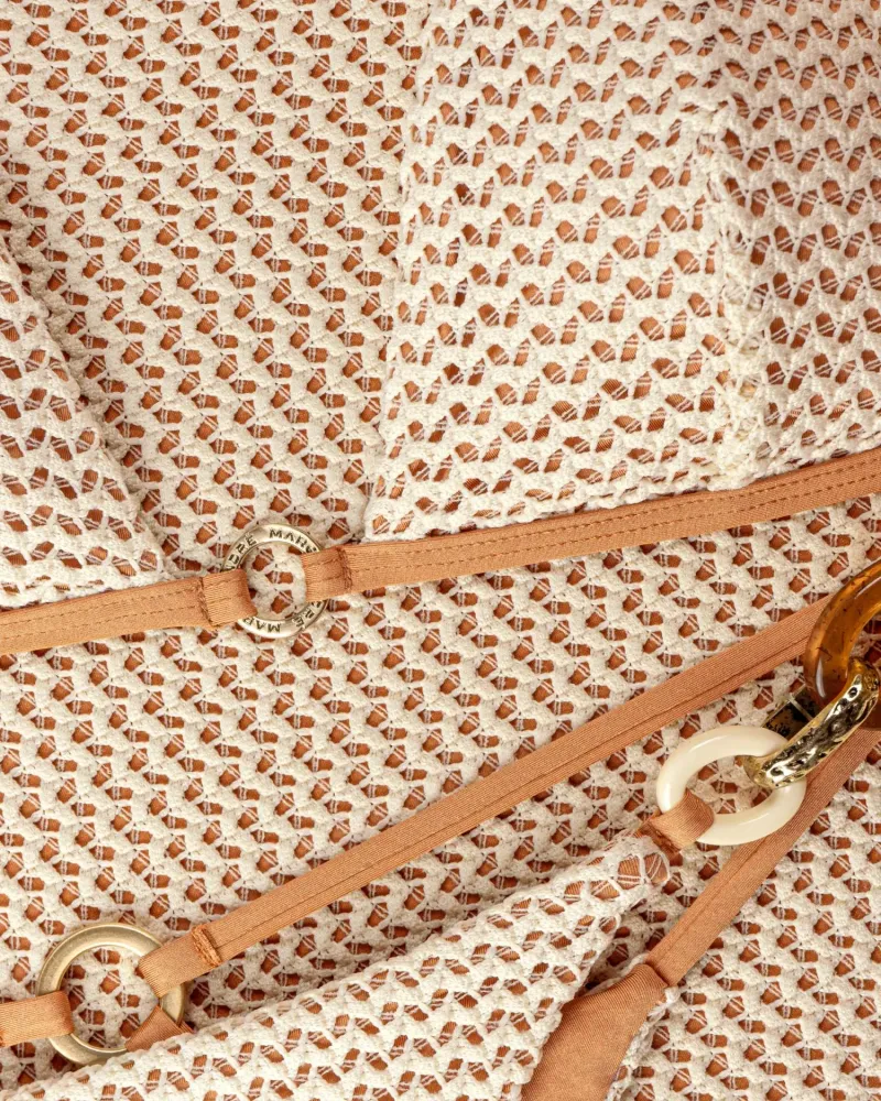 Бански горна част с триъгълни чашки AMBER