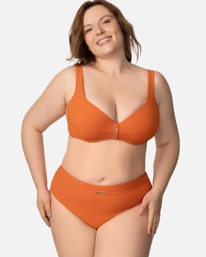 Бански горна част с банели и формовани чашки SENSATION