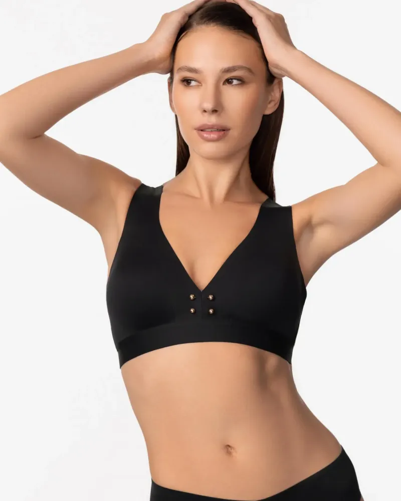 Бански горна част без банели в черен цвят PURE FOAM