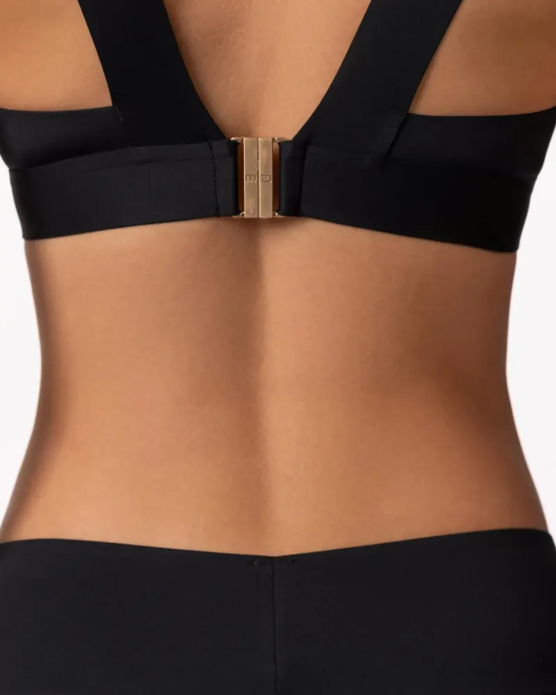 Бански горна част без банели в черен цвят PURE FOAM