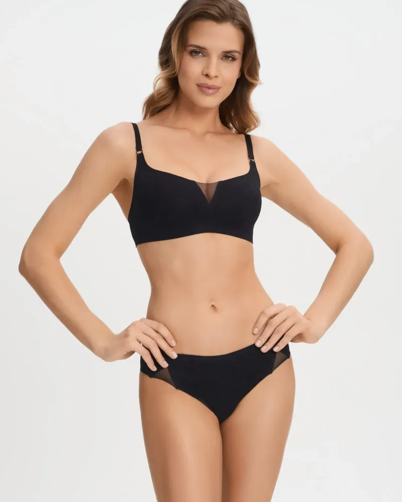 Елегантен черен безшевен сутиен без банели Lacy Skin