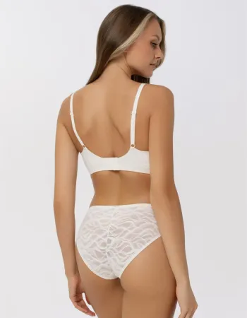 Безшевни бикини бразилиана Lacy Skin Безшевни бикини бразилиана Lacy Skin