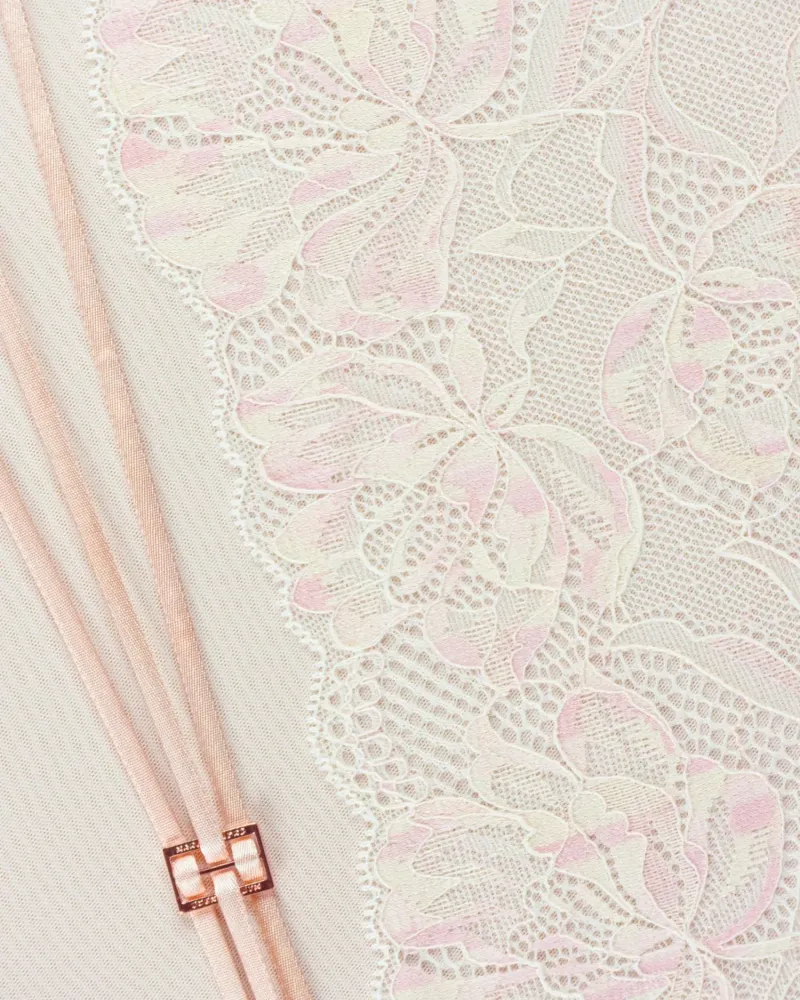 Бикини бразилиана висока талия Devotion, луксозно бельо от Marc and Andre