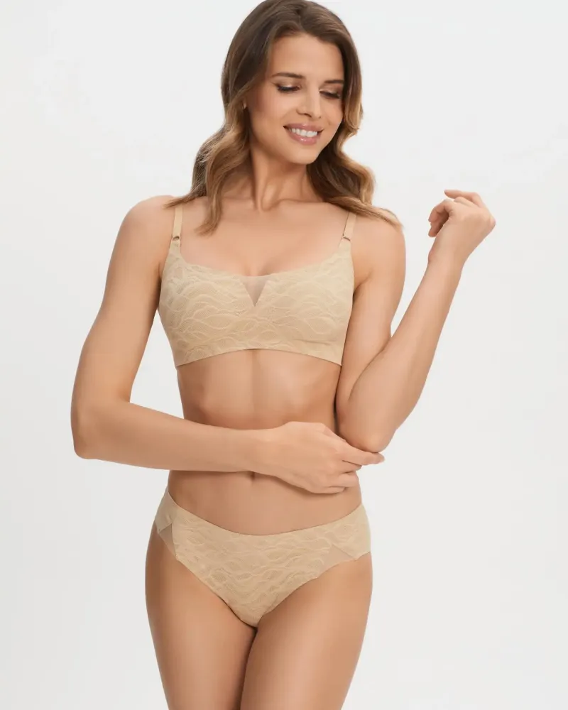 Безшевни бикини бразилиана Lacy Skin