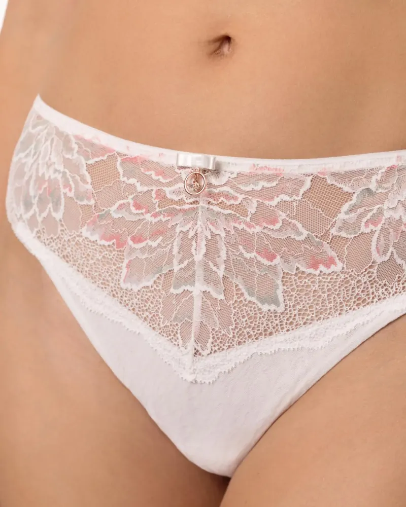 Стринг със средна талия ADORE