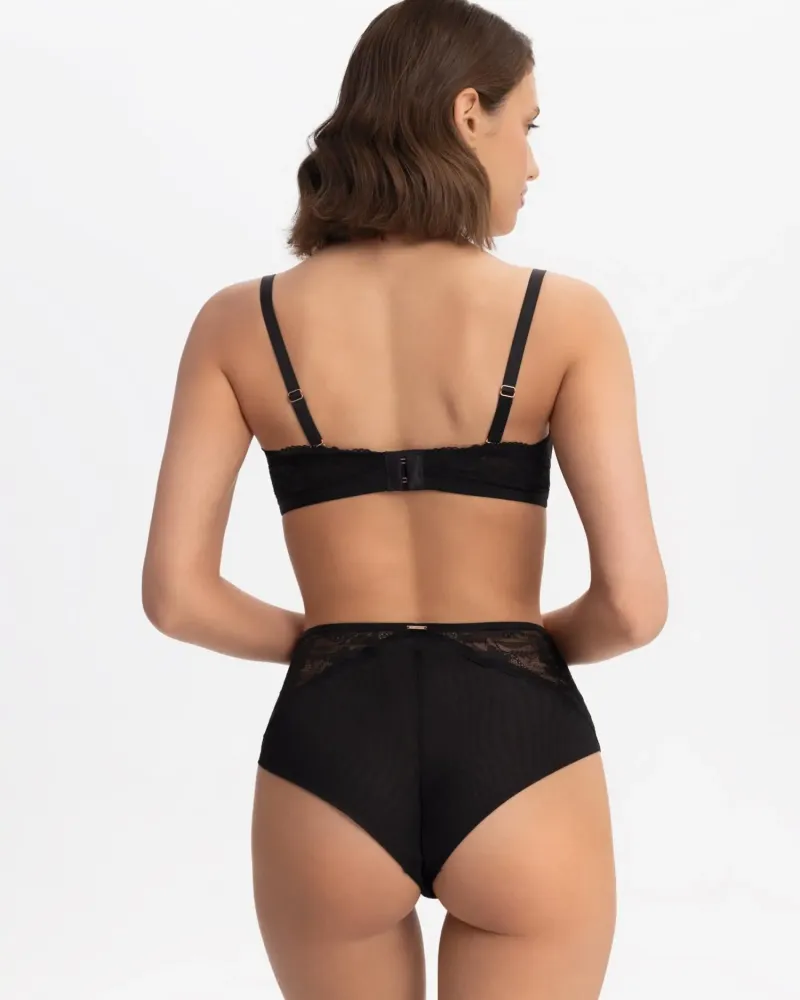 Бразилиана с висока талия RICHNESS